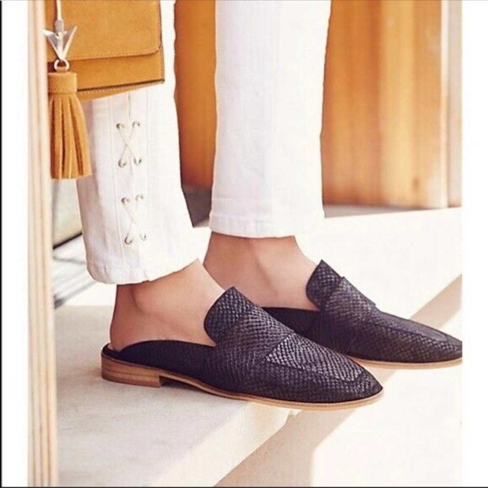 FREE PEOPLE- At Ease Mule Black Snake Embossed